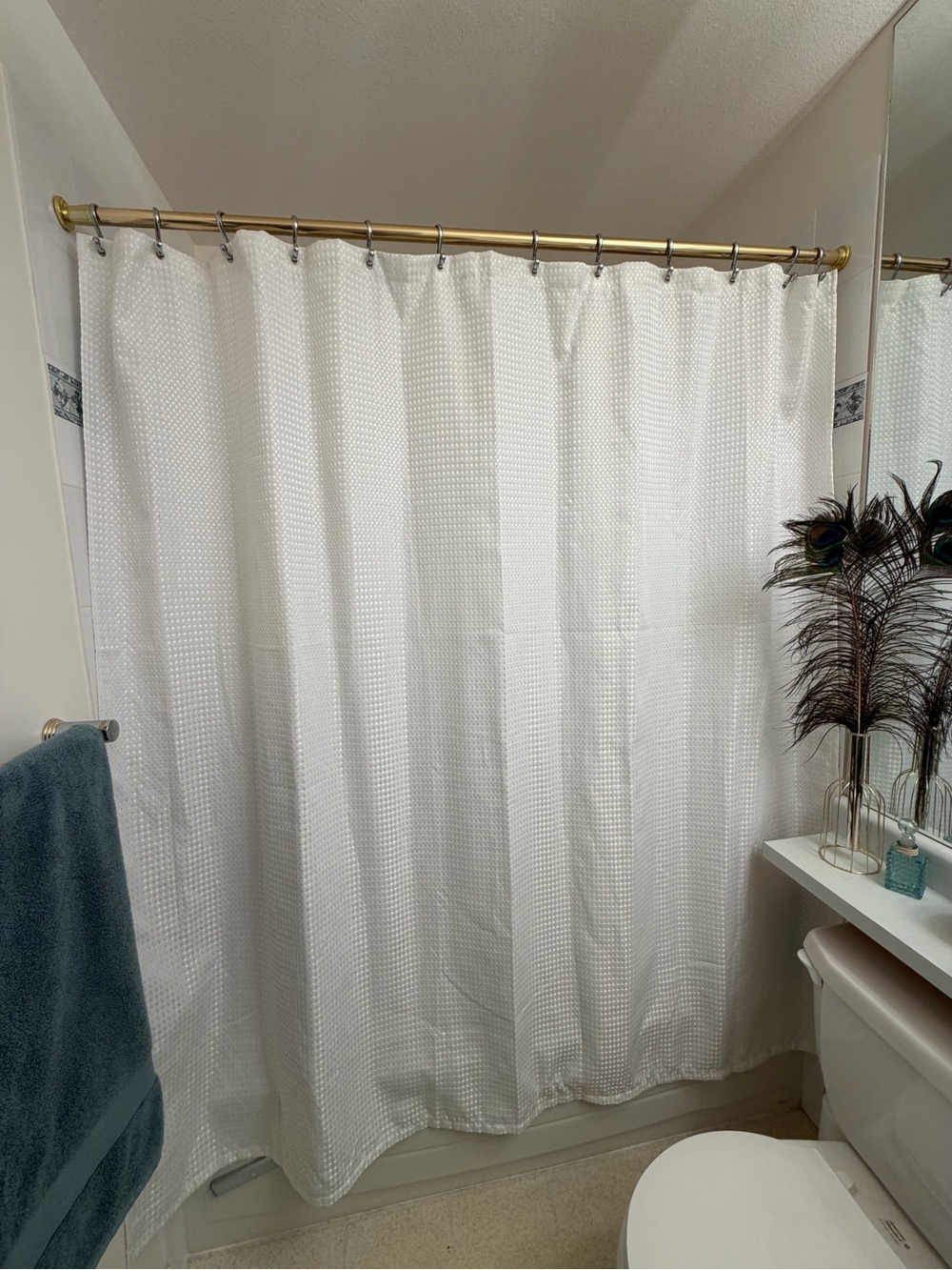 Bathroom Set โ Shower Curtain, Bath Mats & Towels